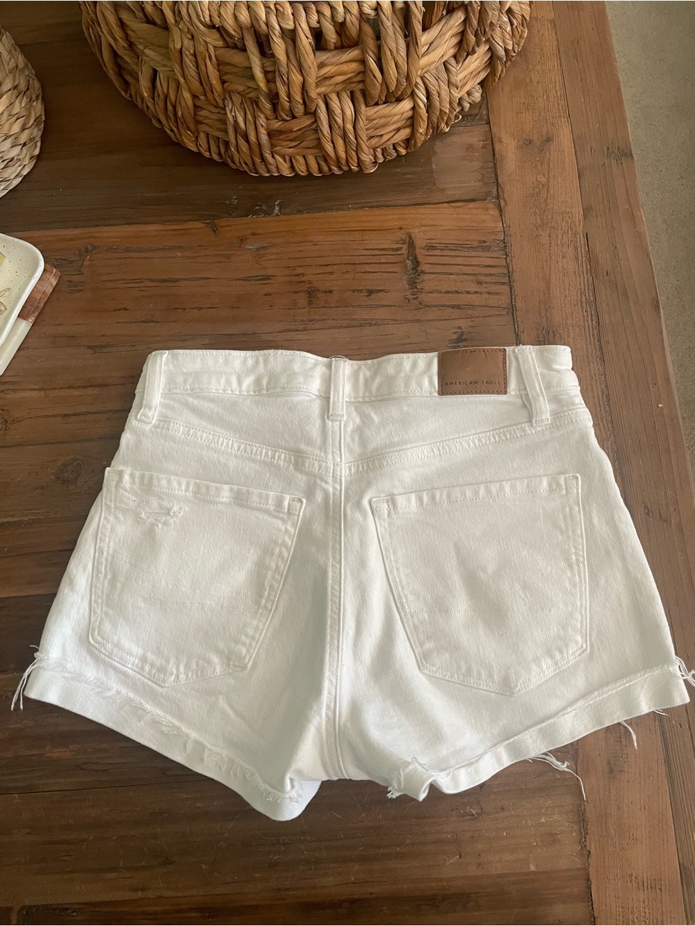 American Eagle Outfitters White Denim Shorts - Picture 2 of 5